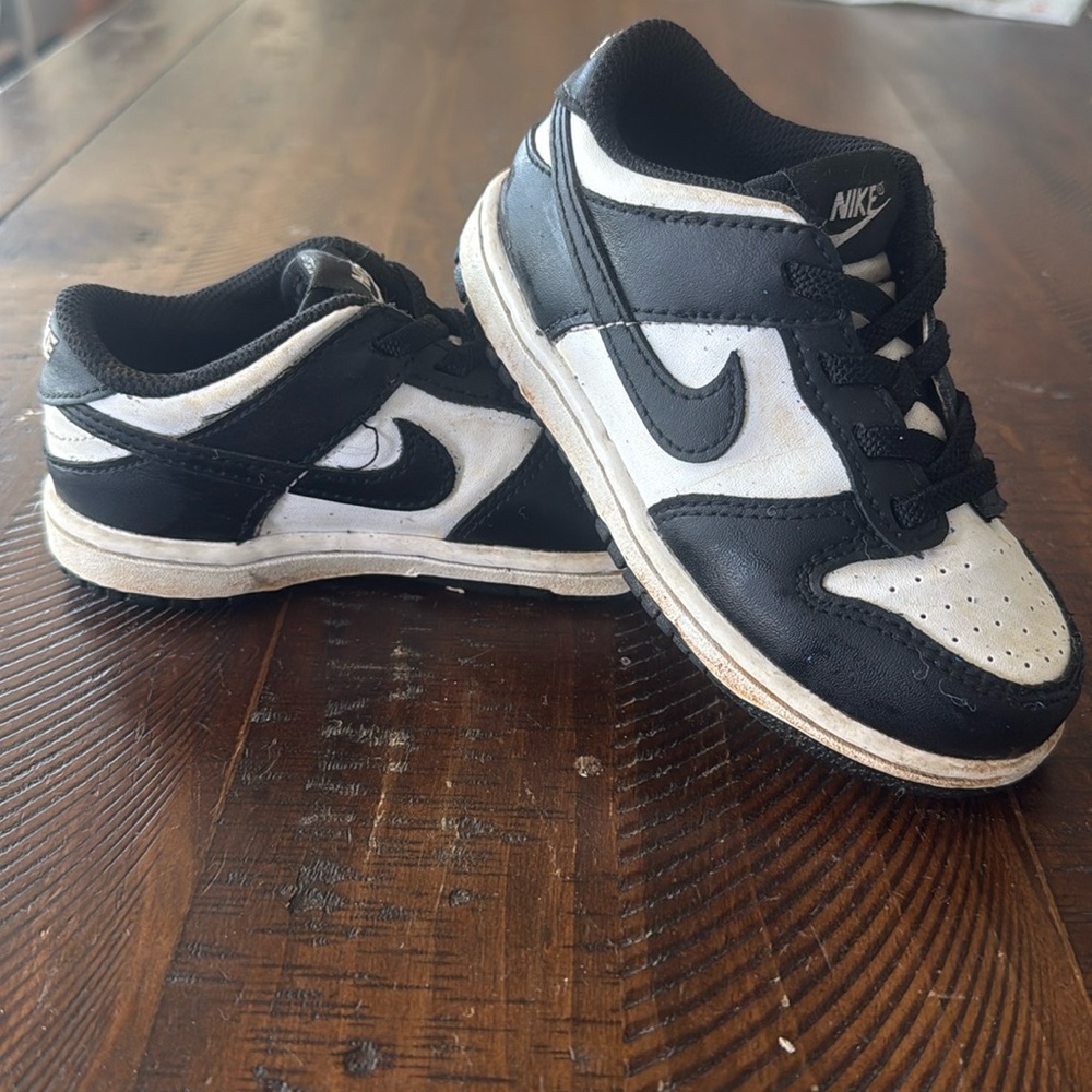 Nike Dunk Low Black/White size 9c